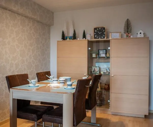 Les Terrasses2 * Остенде