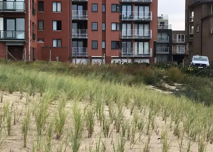 Les Terrasses2 Остенде